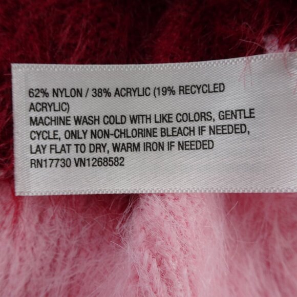 Universal Thread Fuzzy Pink & Red Sweater Size L - Picture 6 of 8